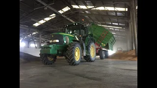 Traktoros Vlog 58# - Tritikálé Szállítás - Berohadt Árpa a Pótkocsin (John Deere 6920)