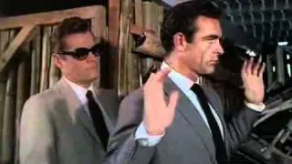 Dr. No (1962) - Bond meets Leiter