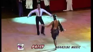 Bryan Watson & Carmen VS Slavik Kryklyvyy & Karina Smirnoff