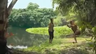 Croc attacks girl