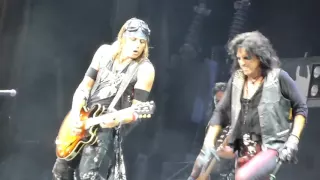 Alice Cooper Full Show, Live at Virginia Beach on 8/20/14 opening for Motley Crue!!