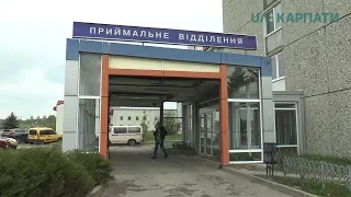 Четверо туристів, що постраждали у ДТП на Верховинщині, досі у лікарні