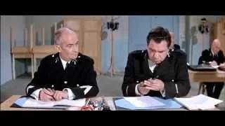 Louis de Funès: Le Gendarme se marie (1968) - Examen