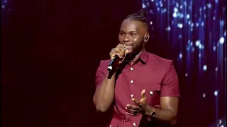 Benjamin Ayemere performs Beneath your Beautiful on the voice nigeria