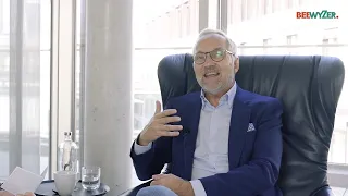 BeeWyzer expert interview with Roland Ullrich und behavioral and neuro-finance