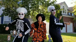 Halloween 2017 "David S. Pumpkins & Skeletons"