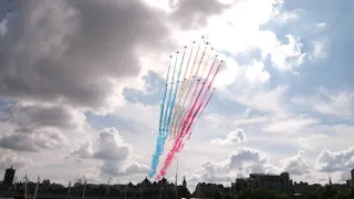 Red Arrows and Patrouille de France London VJ Day flypast 180620