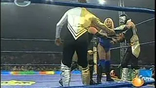 AAA: Aerostar, Laredo Kid, Súper Fly vs. Polvo de Estrellas, Pasión Kristal, Yuriko, 2009/11/18