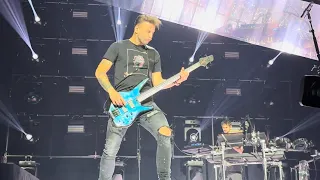 Muse - Supermassive Black Hole (Climate Pledge Arena Seattle 18/4/2023)