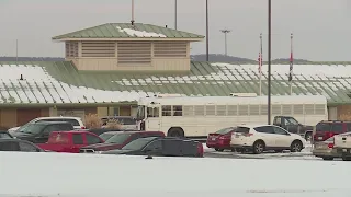 Correctional officer details conditions at Missouri prison on lockdown