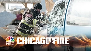 Chicago Fire - Truss Me (Episode Highlight)