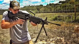 Пулемет M249 SAW пилит доску | Разрушительное ранчо | Перевод Zёбры