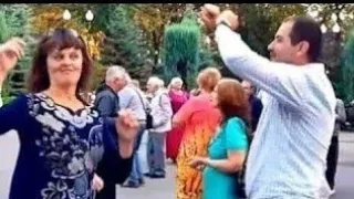 ВДАЛЕНI ЗА СЕЛОМ ЗЕЛЕНIЮТЬ ГОРИ! ХАРЬКОВ ТАНЦЫ #dance #kharkiv