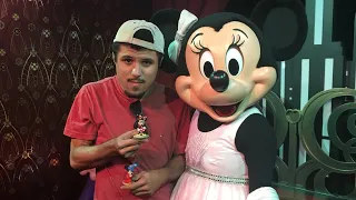 Meeting Minnie Mouse At Disney’s Hollywood Studios Form September 21, 2019.￼ ￼