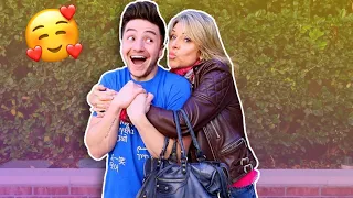 15 Signs You're A Momma's Boy | Smile Squad Comedy