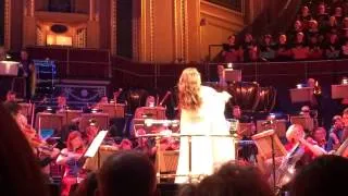 Sarah Brightman Conducting at the Albert Hall