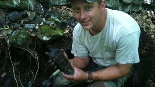 Metal Detecting 1700's Cellar Hole, Relic Hunting/Bottle Digging F75