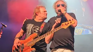 Sammy Hagar & Michael Anthony Van Halen "Poundcake" Las Vegas Eddie Trunk Party Dec 11 2023 #et40