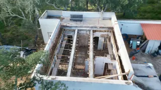 REBUILDING THE OLD HOUSE ROOF FRAMEWORK AND THE UNDERGROUND WATER HOLDING TANK TOP | E145