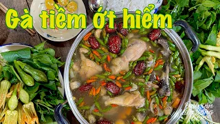 Gà vườn tiềm ớt hiểm xanh - Nồng thơm ấm bụng, ngon lành chèn ơi! | Đặc sản miền sông nước