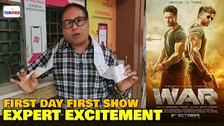 War Movie FIRST DAY FIRST SHOW | Vijay Ji Buys 100+ Tickets | Expert Excitement | Hrithik vs Tiger