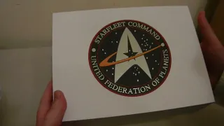 Unboxing - The First Video. USS Enterprise NCC 1701-D by Corgi