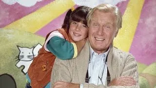 Soleil Moon Frye Pays Tribute to Her Late 'Punky Brewster' Co-Star, George Gaynes