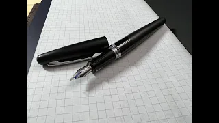 Pilot Metropolitan Fountain Pen - Why it's the segment leader and why it's not my favorite