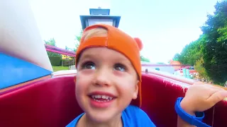 Vlad e Nikita nos playgrounds de diversão! Vídeos de família!