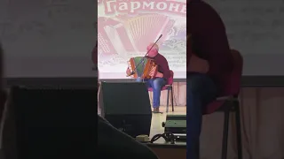 Гармонист Владимир Бруданин. Матаня на рояльной гармони.