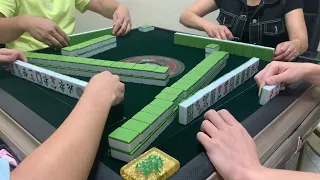 Mahjong112.立直步步高跑馬仔之最後回合：一家勝，打爆機。