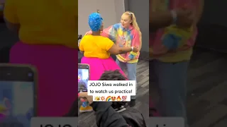 JoJo SIWA Surprises Vocal Coach at XOMG POP Lesson