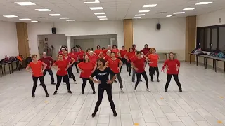 MACARENA ELLA ELLA