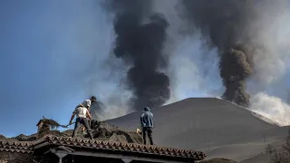 El volcán de Cumbre Vieja provoca decenas de temblores en La Palma