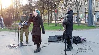 Уличные музыканты Питера. гр.Первое время так (2) 01.05.24.