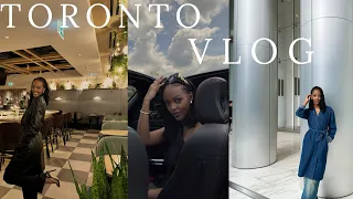 VLOG| EXPLORING TORONTO: Baseball Game, Ferry Rides, Bike rides, Going Out, Food, etc! PART 1