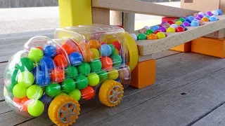 Marble Run Race ☆ HABAの木製スロープ ＆ ゴミ収集車・パトカー ４台のはたらくくるま♪