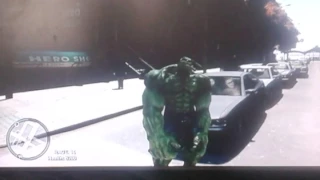 GTA 4: Hulk in GTA! ~ (Hulk Mod FunnyMoments