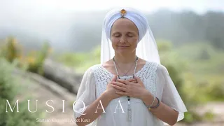 Snatam Kaur and Ajeet Kaur ⋄ Ras ⋄ At the Temple Door