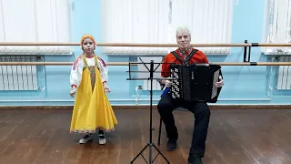 Русская народная песня "Ой, вставала я ранёшенько"