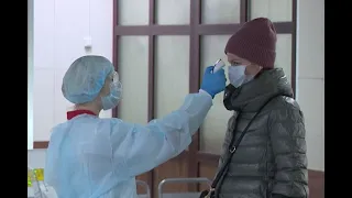 Сургутские студенты-медики помогают врачам в борьбе с коронавирусом