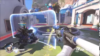 Overwatch - Two Roadhogs Pull Each Other Into The Illios Pit!