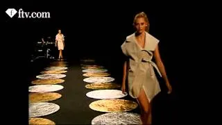 HUSSEIN CHALAYAN PRET A PORTER S/S 2006 | FTV.com