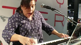 Dona  Oxford Plays the boogie woogie atg NAMM 2019