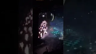 LIVE Machine Gun Kelly performing “Drunk Face” in Cleveland, OH 8/13/22