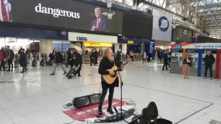 James Arthur in disguise! London train station