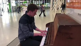 Wild Side (Kurzversion), Klavier Wuppertal Hauptbahnhof