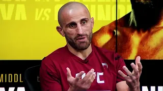 Alexander Volkanovski Expects a Change in Max Holloway's Game Plan | UFC 276