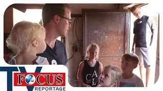 Urlaub mit wenig Geld: Zwei Großfamilien auf Reisen | Teil 1 | Focus TV Reportage