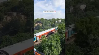 Humsafar Express ❣️#indianrailways #trains #shorts #shortvideo #trending #trendingshorts